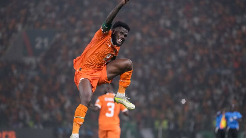 10-man Ivory Coast stages remarkable late comeback to beat Mali 2-1 and reach Africa Cup semifinals