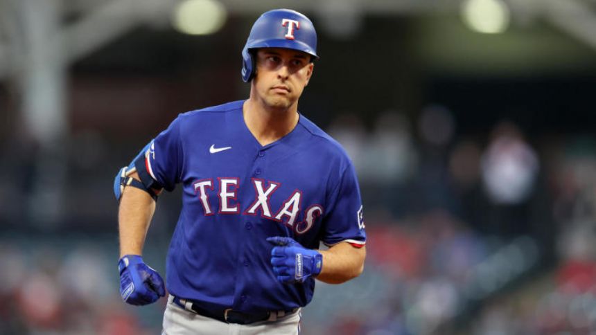 2022 MLB odds, picks, bets for Friday, Aug. 5 from proven model: This four-way parlay pays almost 26-1