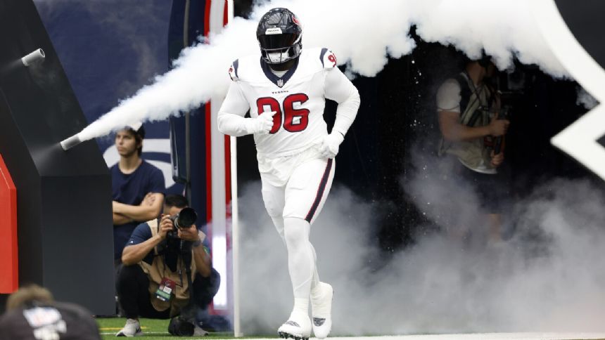 49ers acquire Maliek Collins from Texans for late-round pick, AP source says
