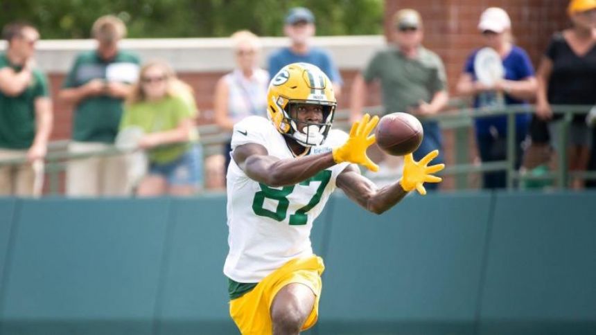 Aaron Rodgers says rookie wideout has made 'wow' play every day in Packers training camp