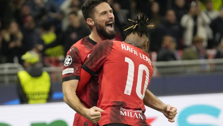 AC Milan scores its first goals in CL group to beat PSG 2-1. Donnarumma gets hostile reception