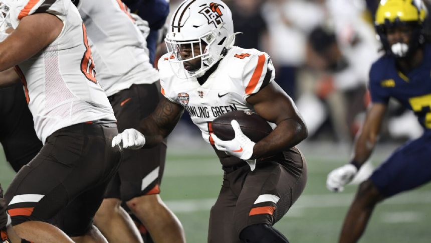 ACC's passing TD leader King leads Georgia Tech against MAC's Bowling Green