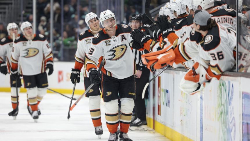 Anaheim Ducks forward Jakob Silfverberg to retire at season's end after 12-year NHL career