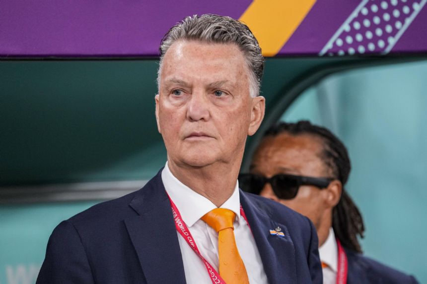 'Angry' Van Gaal looking for a joyous World Cup farewell