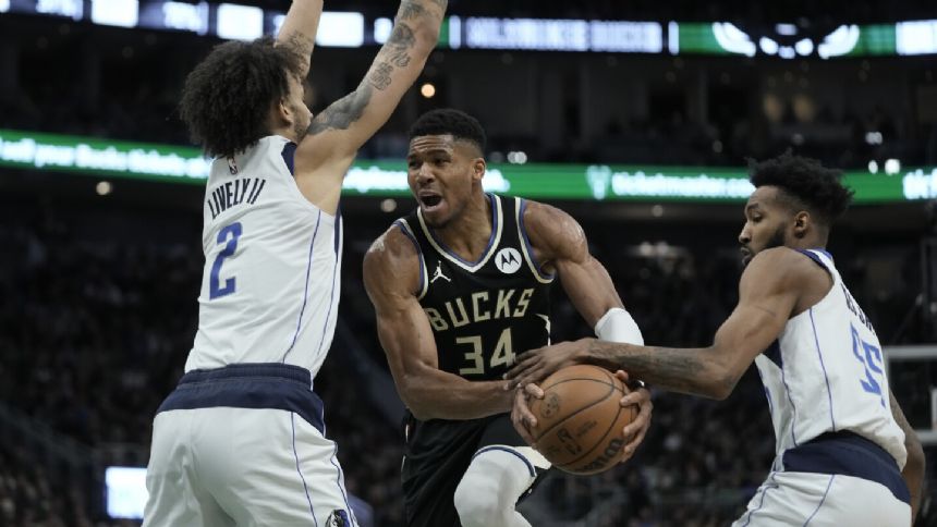 Antetokounmpo scores 40 as Bucks top Mavericks 132-125