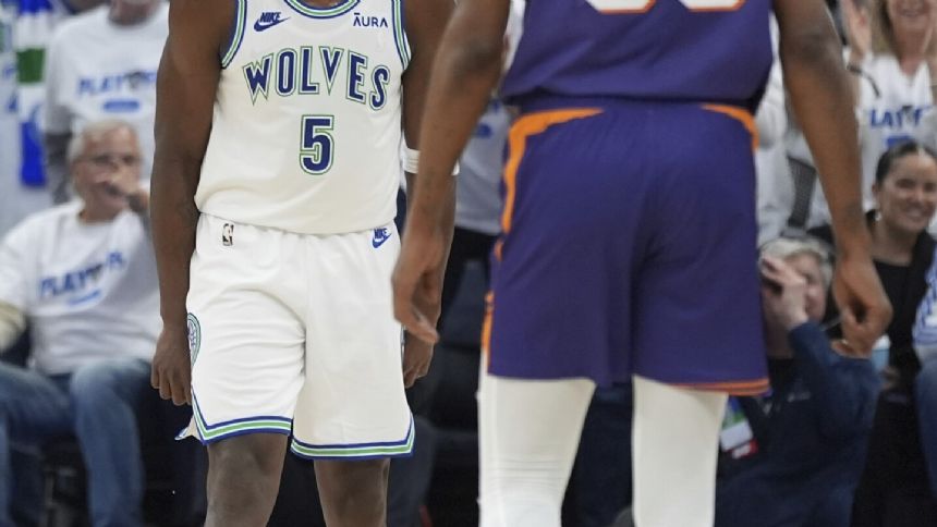 Anthony Edwards gets the best of his favorite player Kevin Durant in Timberwolves' win over Suns
