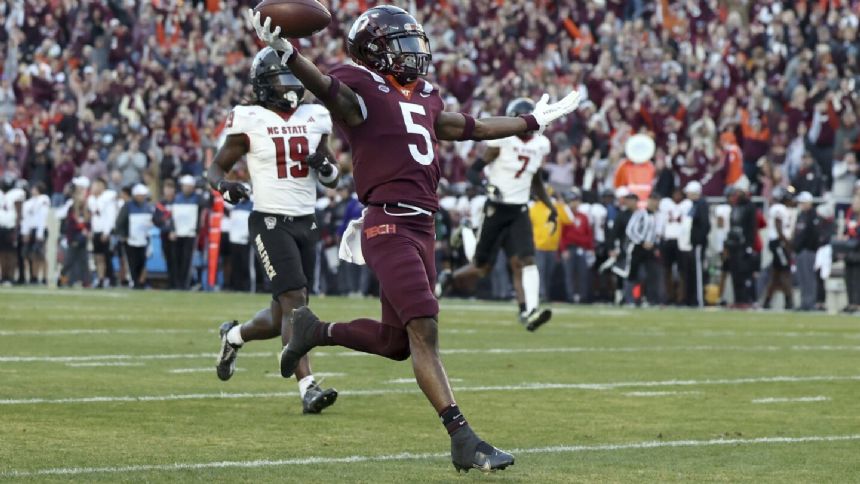 Armstrong lifts NC State to 35-28 win over Hokies