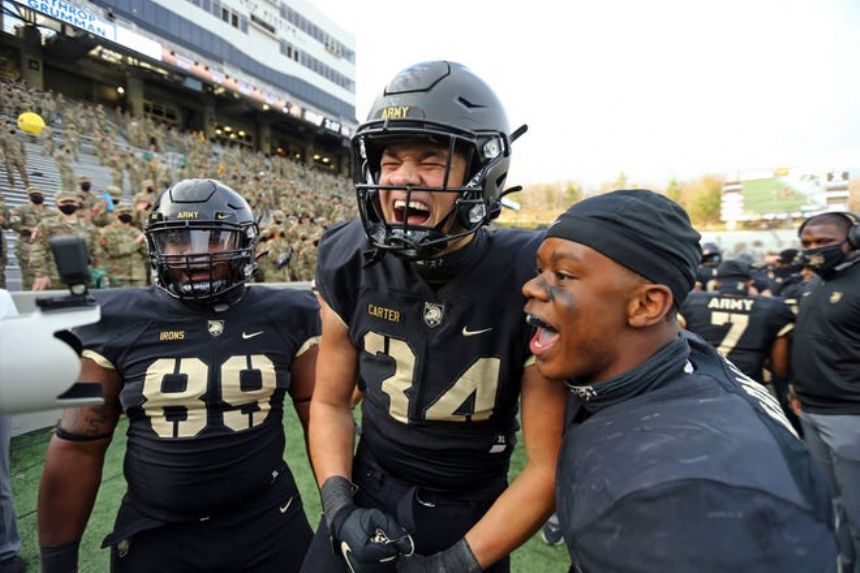 Army LB Andre Carter II a force for Black Knights