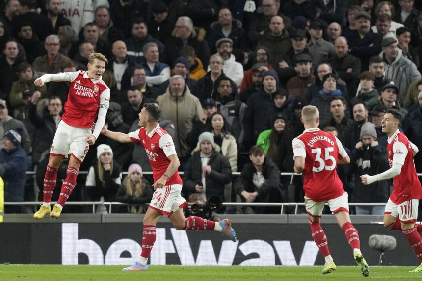 Arsenal beats Tottenham 2-0 to stretch EPL lead to 8 points