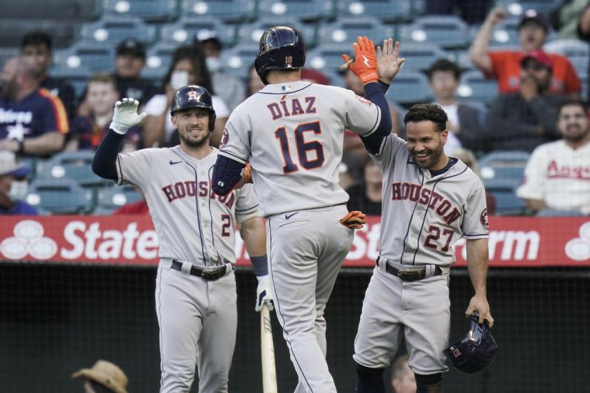 Astros blow 4-run lead, rally in 9th to beat Angels, 6-5