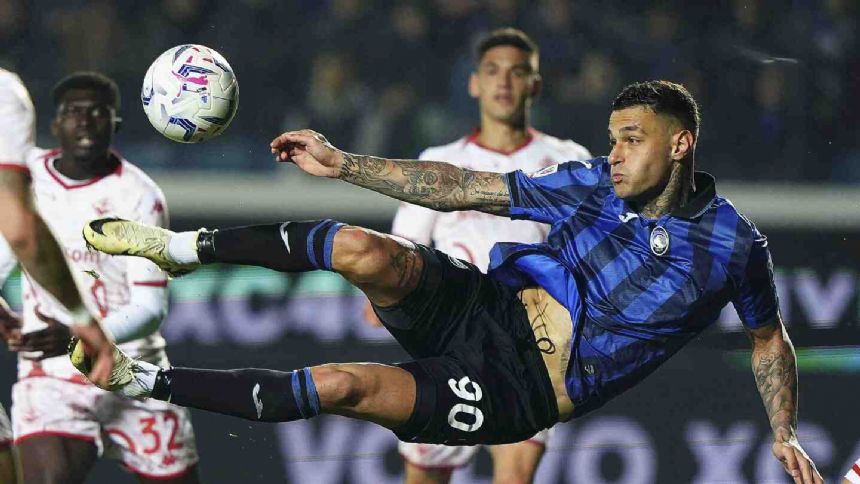 Atalanta beats 10-man Fiorentina 4-1 to reach Italian Cup final vs. Juventus