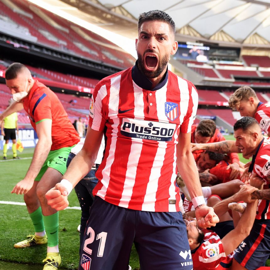 Atletico Madrid gets back near the top in Spanish league
