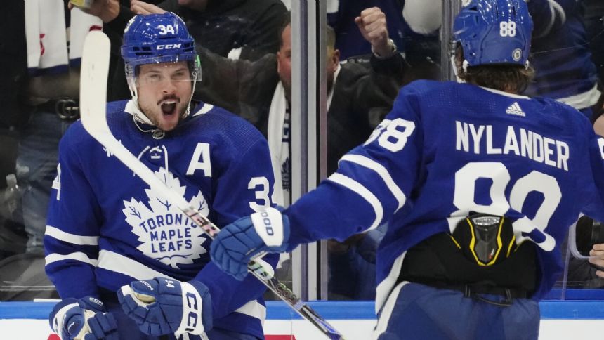 Auston Matthews has hat trick, Maple Leafs rally to beat Canadiens 6-5 in shootout