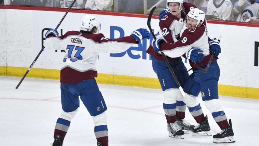 Avalanche score 4 in 2nd period, beat Jets 5-2 and even first-round playoff series at 1-1