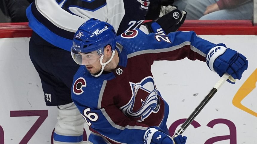 Avalanche take a 3-1 series lead over Jets, win 5-1