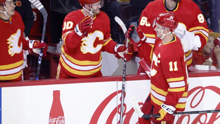 Backlund scores twice as the Flames beat the Canadiens 5-2