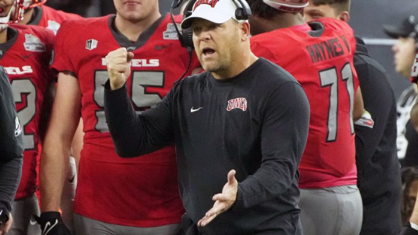 Barry Odom signs 5-year contract to remain as UNLV's coach