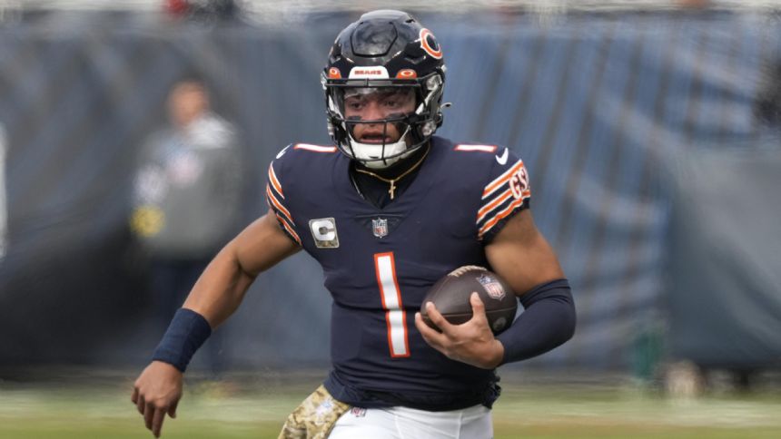 Bears' Fields a rising star as he faces his hometown Falcons