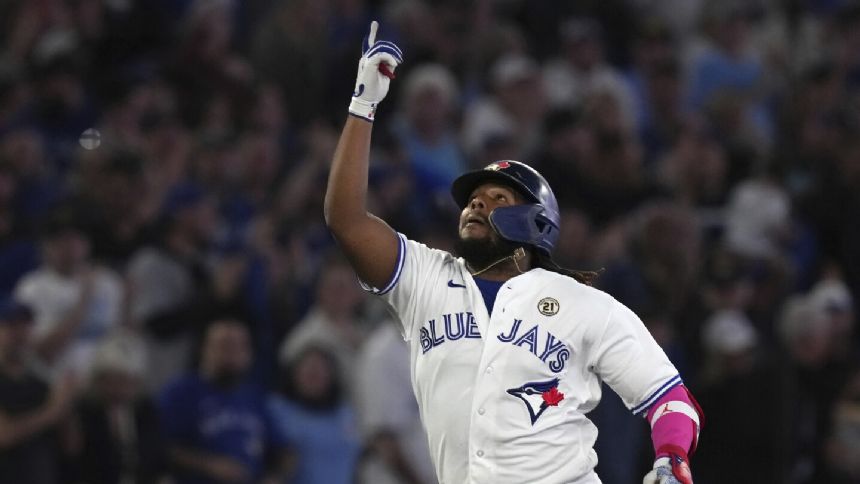 Berrios goes 7 innings, Guerrero hits 3-run HR as Blue Jays halt slump, beat Red Sox 3-0