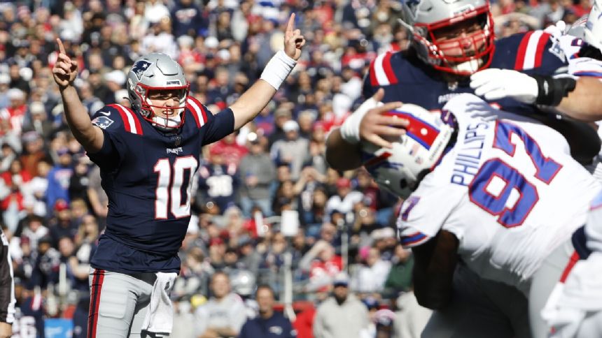 Bill Belichick gets 300th regular-season win as Patriots beat Bills 29-25 on Mac Jones' late TD pass