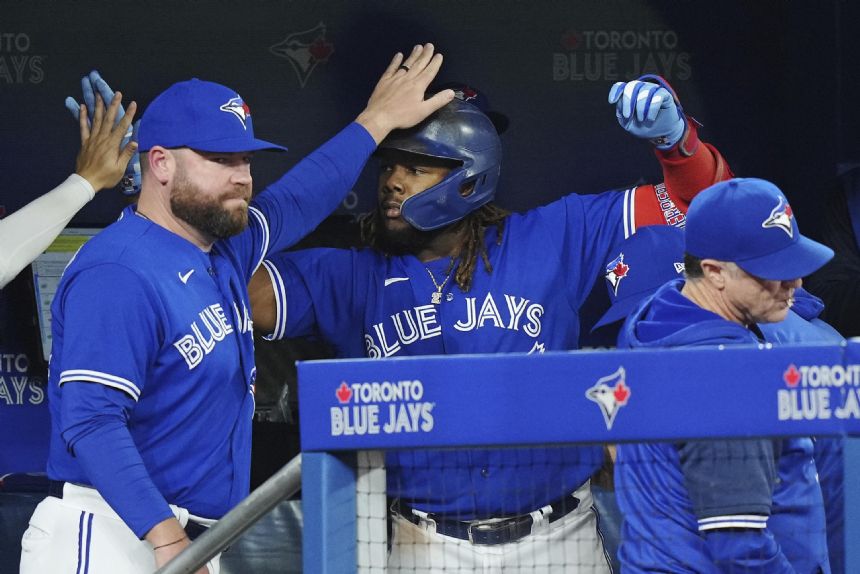 Blue Jays clinch playoff berth with Orioles' loss to Red Sox
