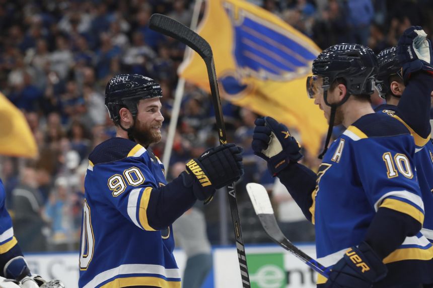 Blues ride unconventional lineup into NHL's second round