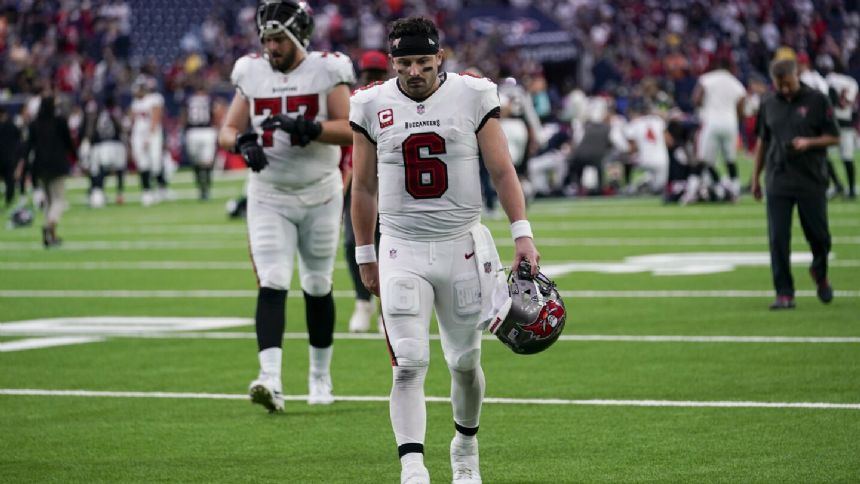 Bowles, struggling Buccaneers search for answers to team's longest skid in four years