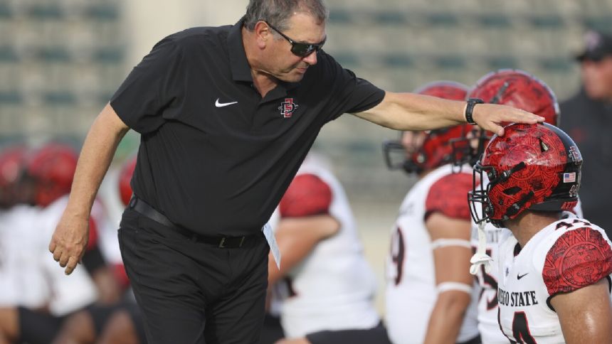 Brady Hoke to retire as San Diego State coach at end of the season after 6 years with the school