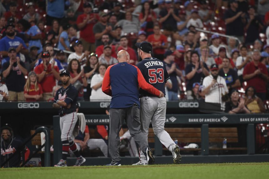 Braves reliever hit in head by line drive, appears OK
