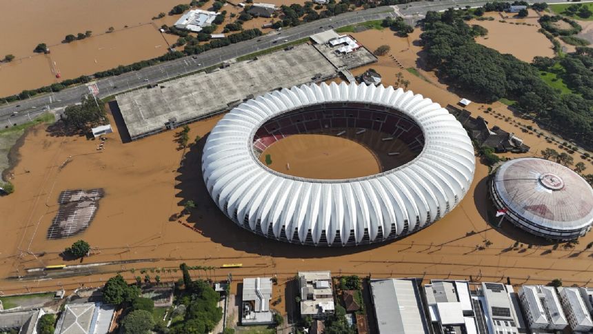 Brazil government wants all local soccer suspended due to massive floods in the south