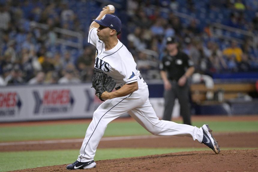 Brewers acquire Guerra from Rays as part of bullpen makeover