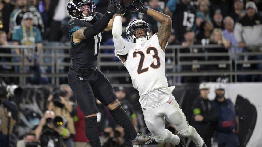 Browning's 354-yard performance rekindles Bengals' playoff hopes