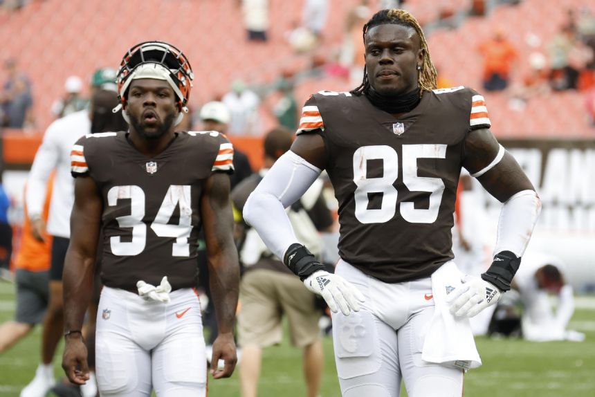 Browns make same mistakes, suffer inexcusable loss to Jets
