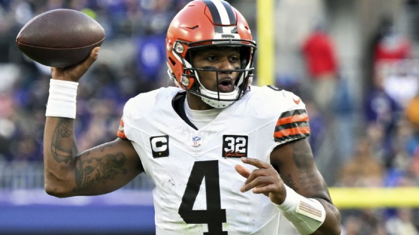 Browns QB Deshaun Watson throwing full speed after shoulder surgery, timetable for return unknown