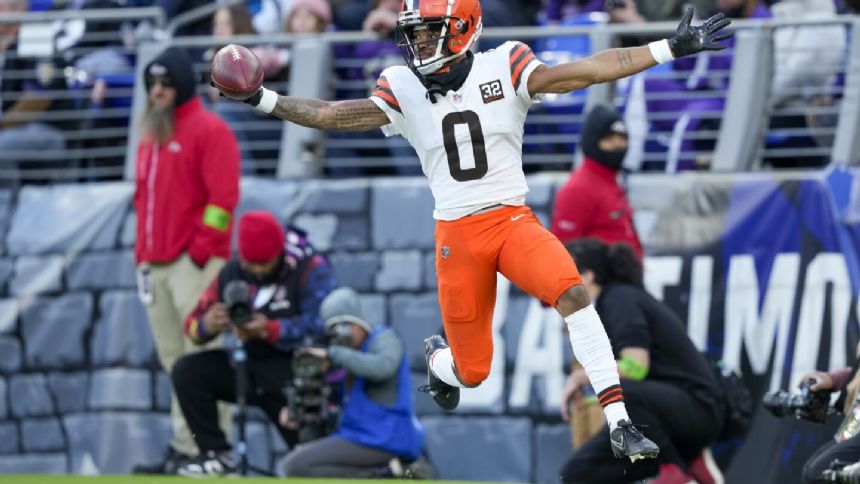 Browns show resolve, fight in pushing past Ravens to tighten AFC North race
