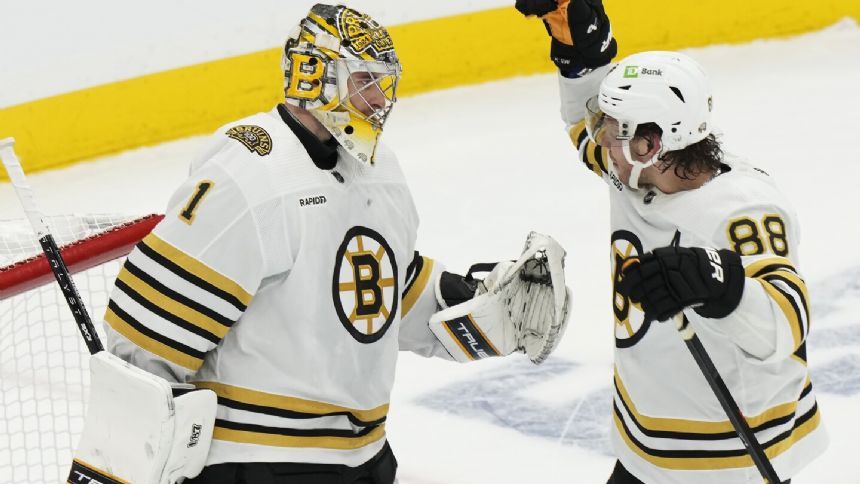 Bruins beat Maple Leafs 4-2 in Game 3 to take series lead