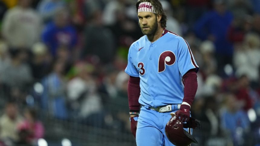 Bryce Harper flips out on umpire, flips Phillies helmet into stands and then retrieved by kid