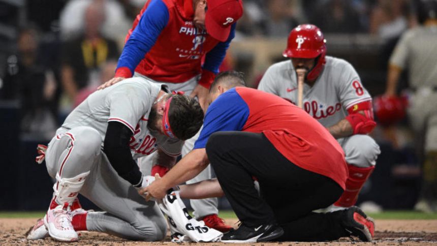 Bryce Harper injury: Reigning NL MVP exits Saturday's game after being hit in hand by pitch vs. Padres
