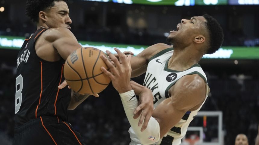 Bucks star Giannis Antetokounmpo ejected for 2nd technical foul against Pistons