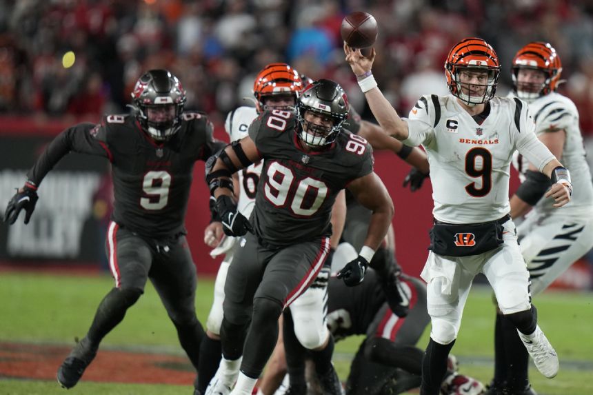 Burrow throws for 4 TDs, Bengals rally past Buccaneers 34-23