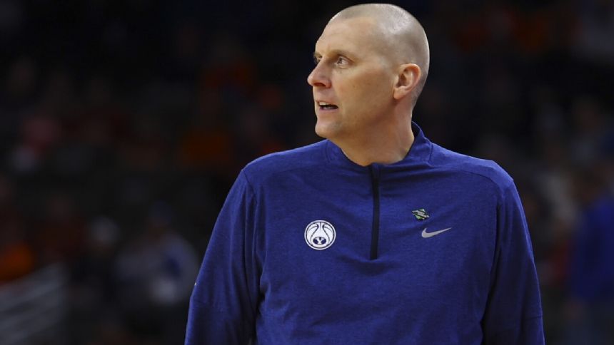 BYU coach Mark Pope in talks with Kentucky to succeed John Calipari, reports say