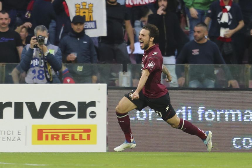 Cagliari rescues draw at Salernitana in relegation struggle