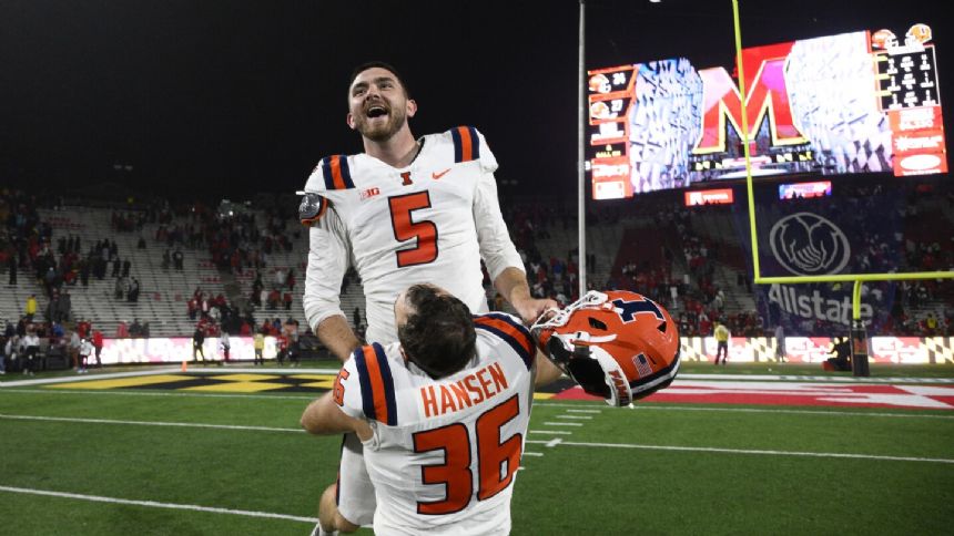 Caleb Griffin's 43-yard field goal on the final play lifts Illinois over Maryland 27-24