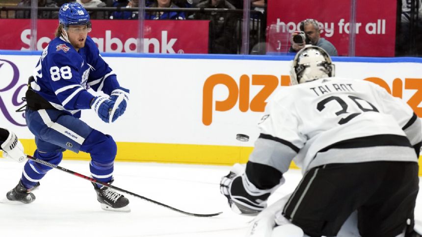 Cam Talbot leads Kings to 4-1 win; Nylander sets Maple Leafs mark with 9-game point streak