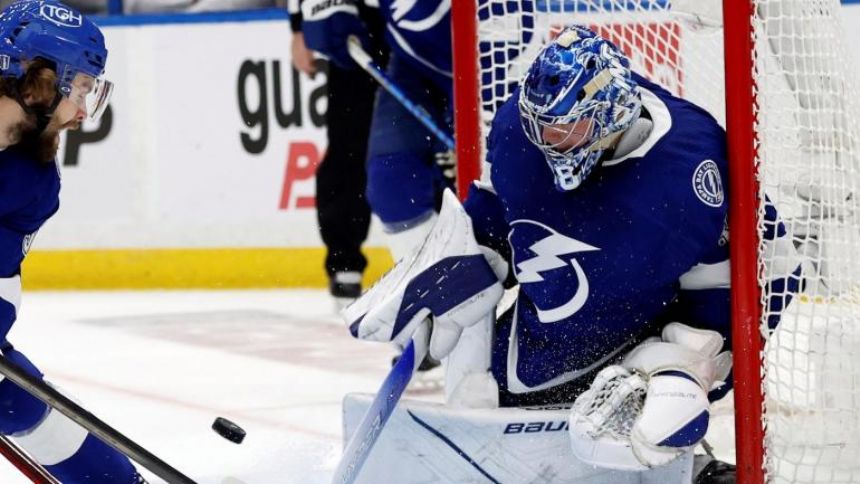 Can Andrei Vasilevskiy save the Lightning? Plus other best bets for Monday