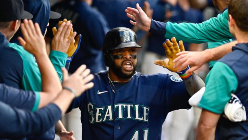 Can the Mariners keep their winning streak alive? Plus, other best bets for Tuesday