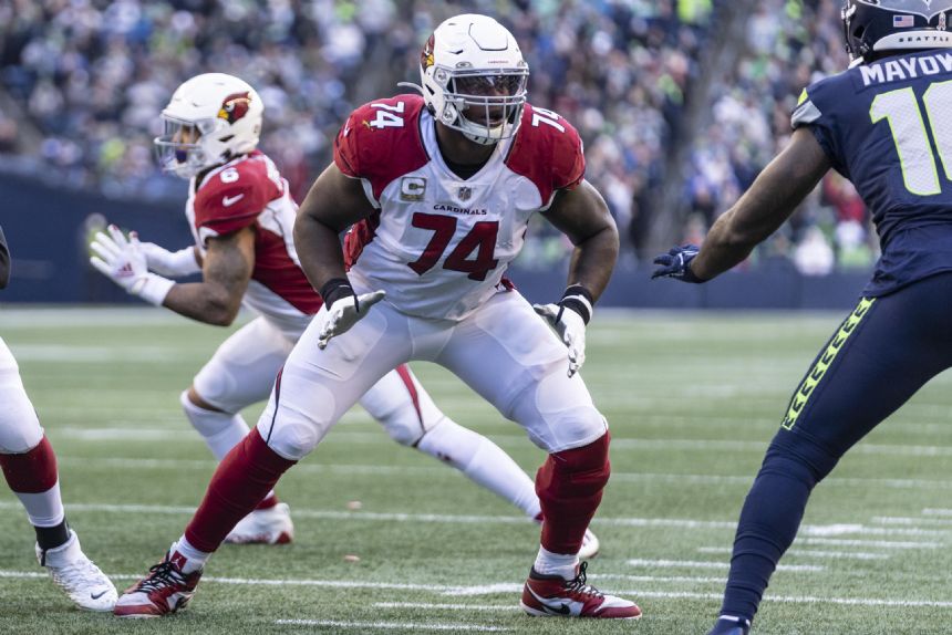Cardinals sign OT D.J. Humphries to new contract through '25