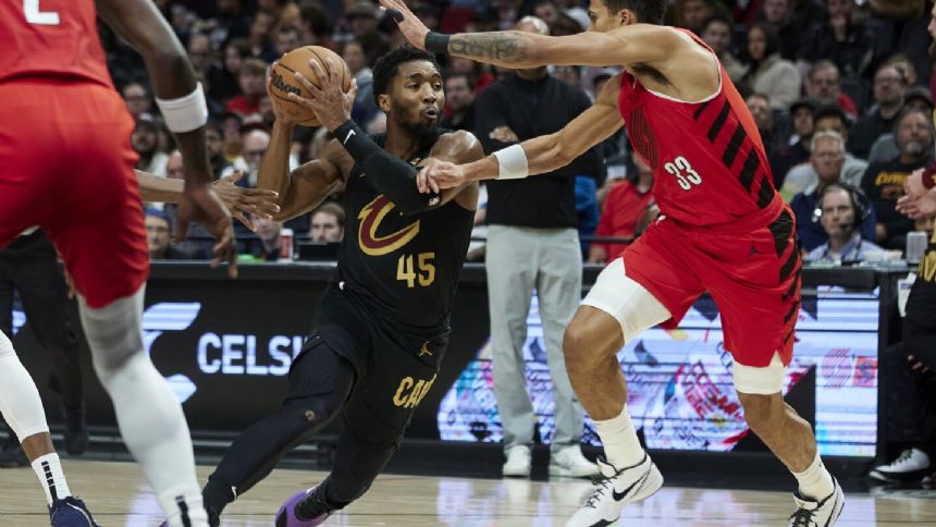 Cavaliers guard Donovan Mitchell misses 2nd straight game with a strained hamstring