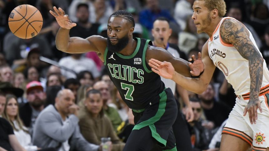 Celtics extend winning streak to 6 games with a 134-101 rout of the Spurs