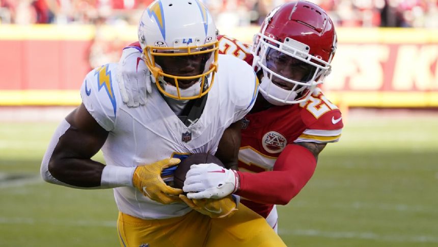Chargers wide receiver Joshua Palmer declared out for Monday's game vs. Jets due to knee injury